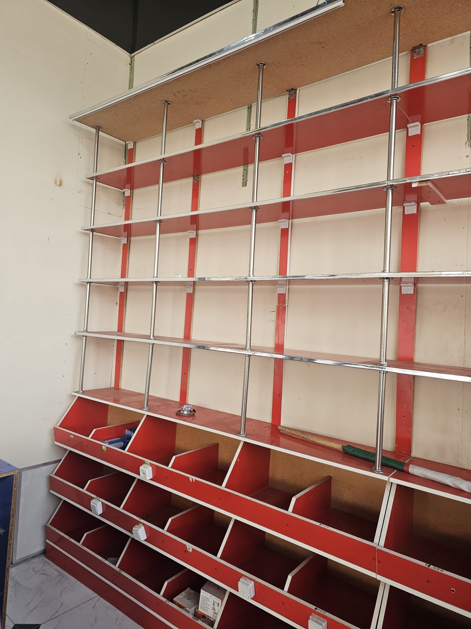 Dokonga stelaj Eni 4.30 boyi 2.95 ishlangan