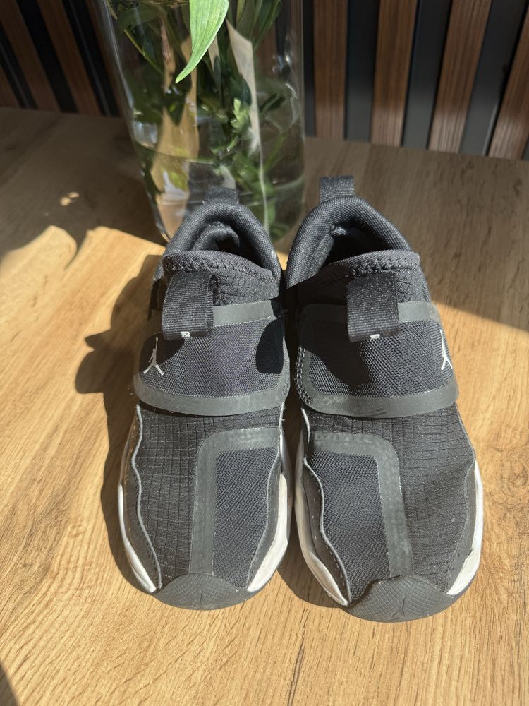 JORDAN 23/7 размер 30 детски