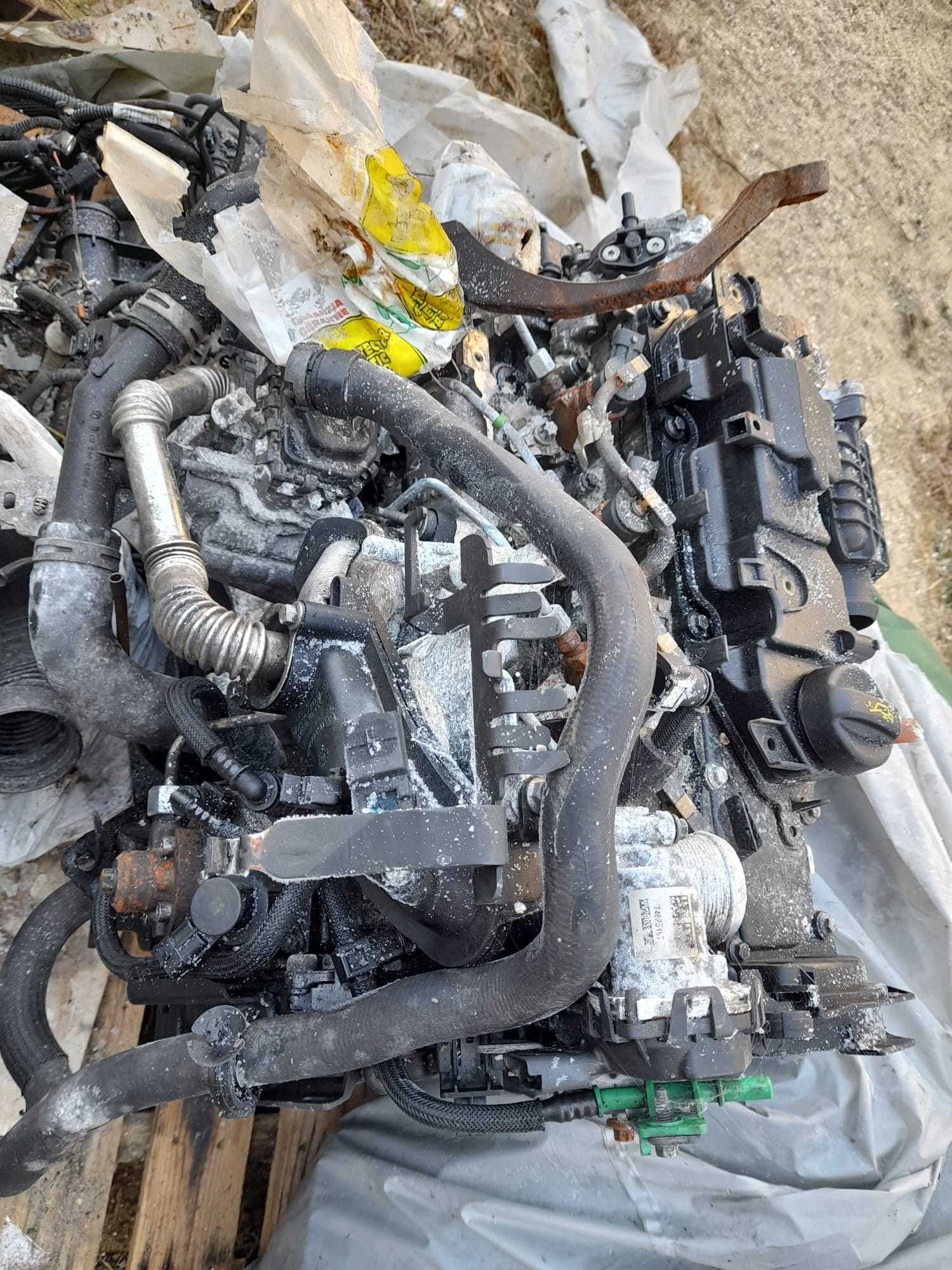 Injectoare, turbia, egr, alternator, senzori etc motor 1.6 hdi citroen