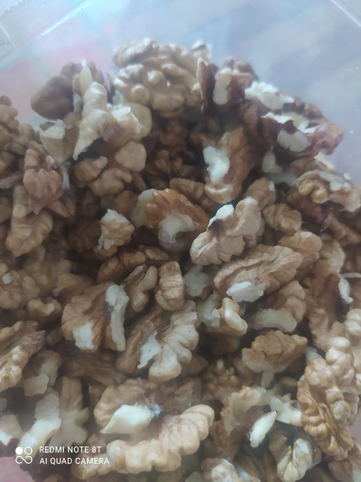 Miez (sâmburi) de nuca de vânzare