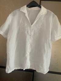 Продавам бродирана ленена блуза размер Л
