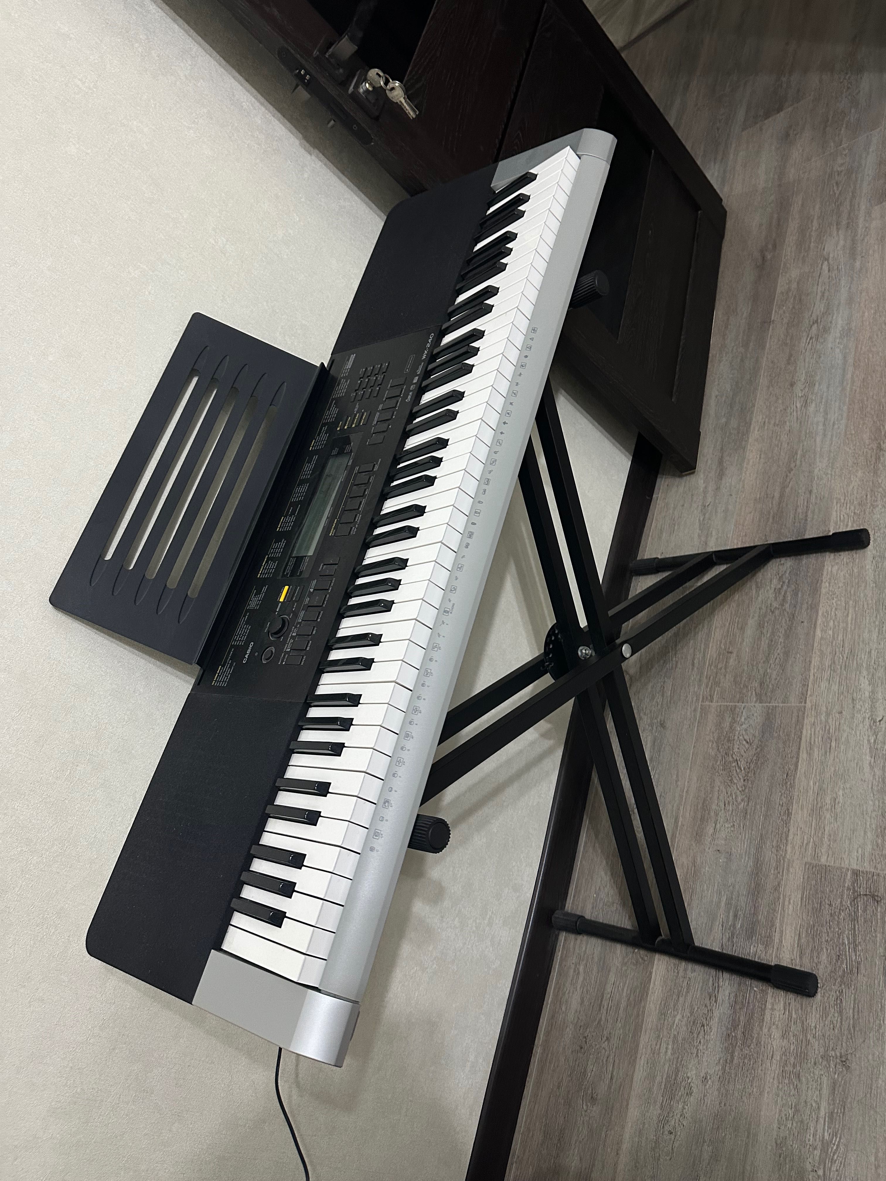 Синтезатор Casio WK-240