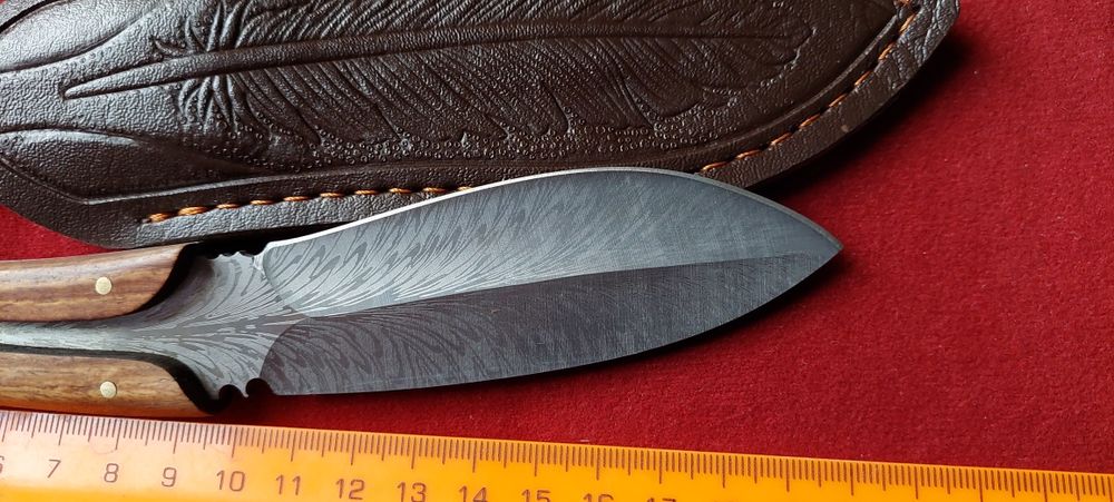 Уникален нож перо от дамаска стомана