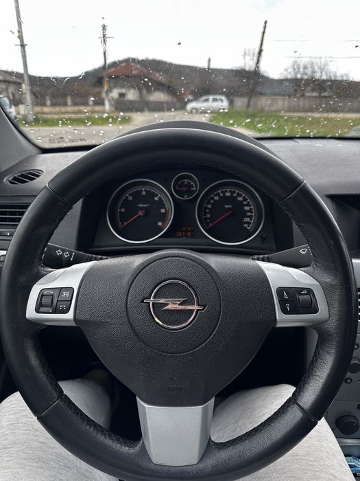 Se vinde Opel Astra H