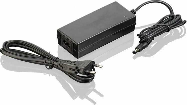 Блоки питания 12V 4А для разных устройств новые в упаковке с гарантией