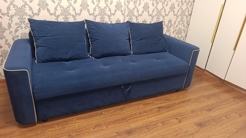 Диван для гостиной