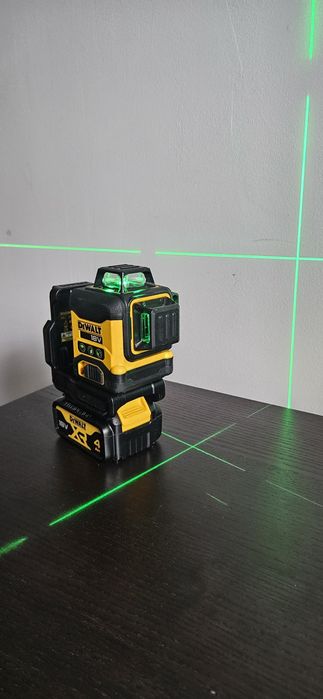 Laser dewalt 34031N-XJ (3×360° raza verde)