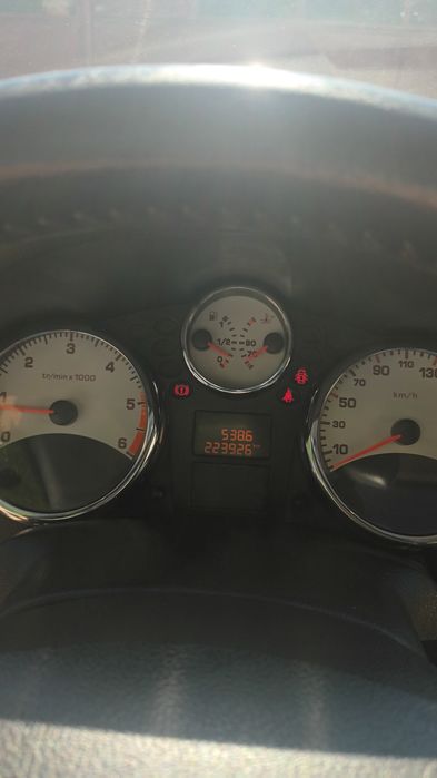 Peugeot 207 1.6 HDI