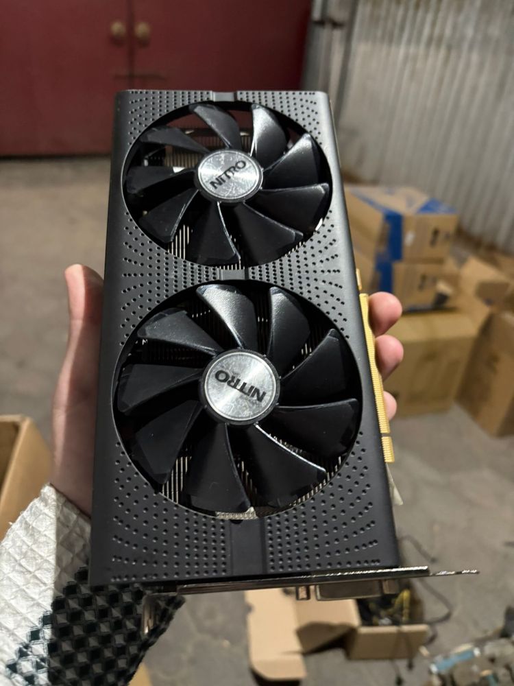 Продам видеокарту RX 570/4gb 256bit only DVI