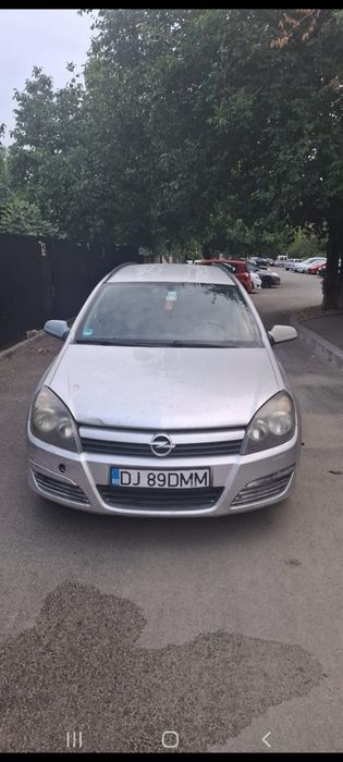 Vând Opel Astra H