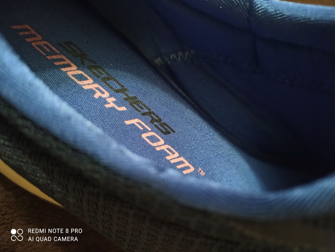 Дамски маратонки Skechers 40 номер