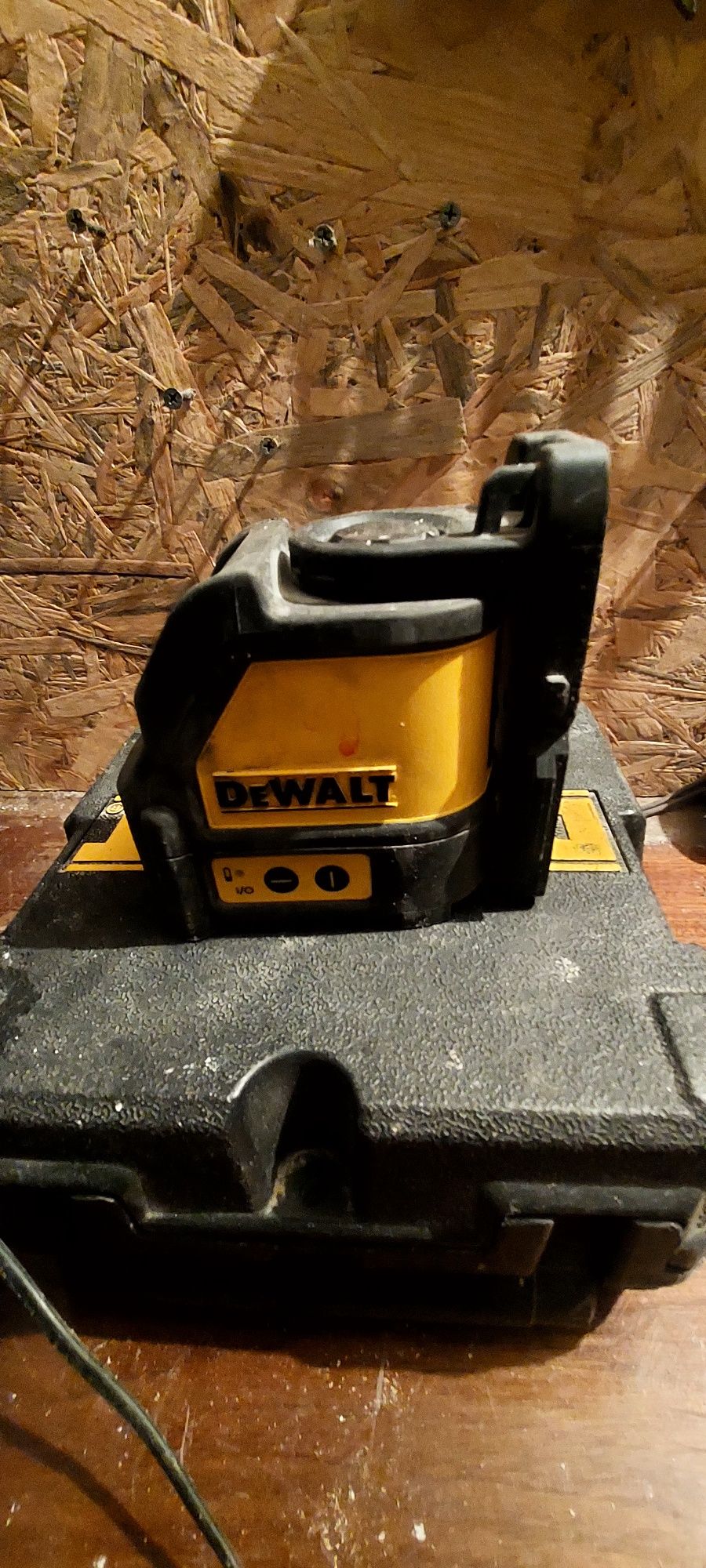 Лазерен нивелир DeWalt