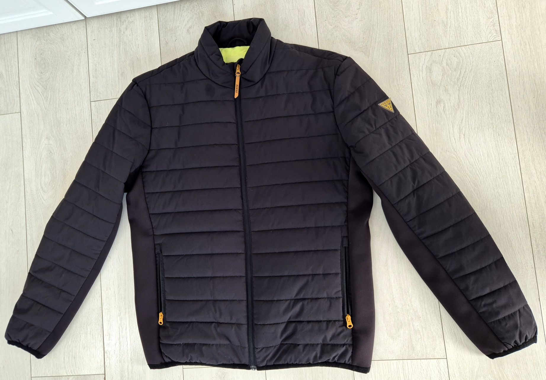 Geaca Guess barbati marime XL