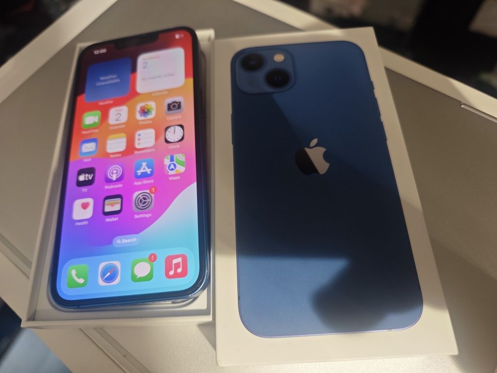 Apple iPhone 13 128GB Neverlock Blue la cutie