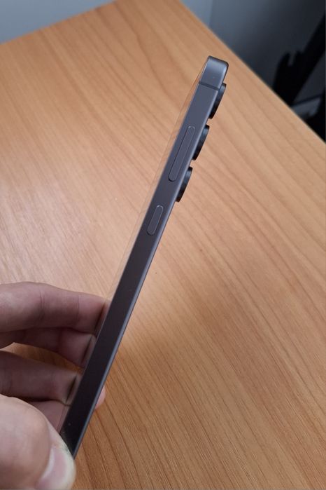 Samsung S24FE, în garanție