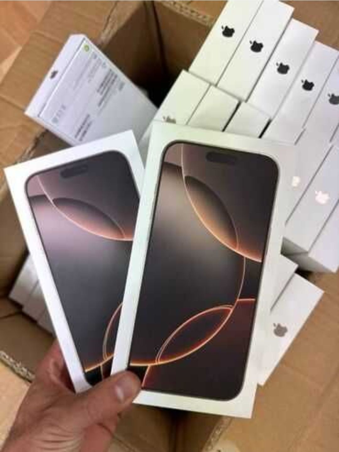 Muddatli toʻlov iphone 16 Pro Max 1,550,000 sum 12 oyga