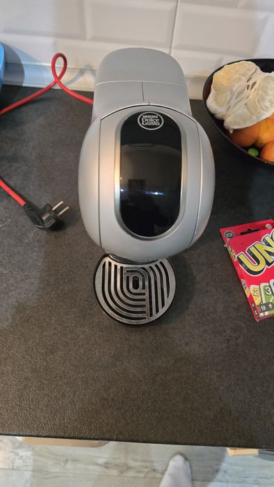 Кафе машина на капсули Dolce Gusto