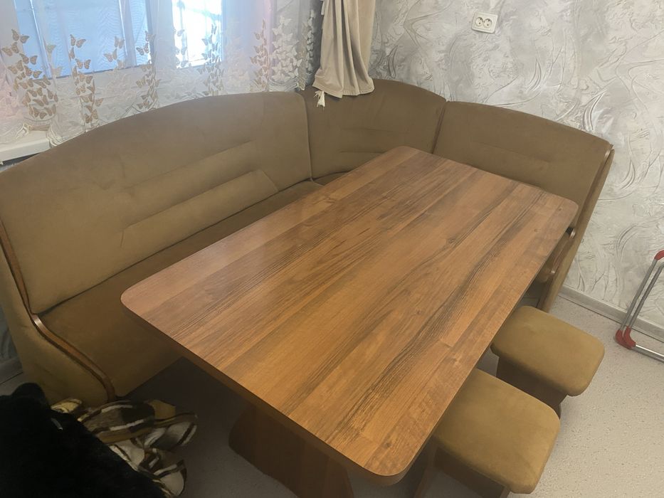 Продам кухонный уголок!