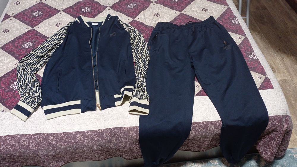 Новый мужской костюм 58 60размер