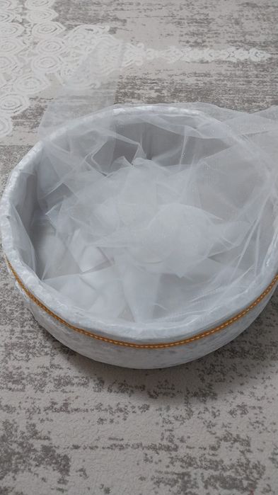 Срочно продам корзину для тоя ,для  тәтті   шәй  , по   1600     тенге