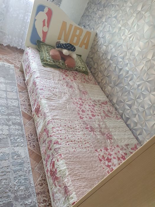 Детский мебель продам кровать в комплекте