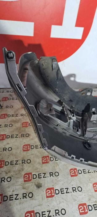 Bara fata completa cu grile VW Touran 1T3 generatia 3 2011 - 2015