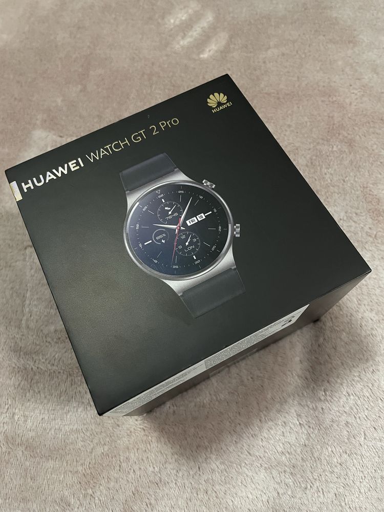 Часовник Huawei GT 2 PRO