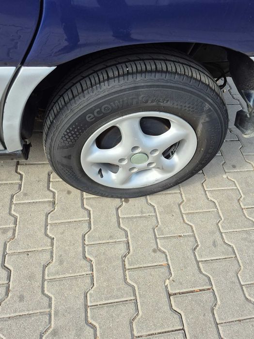 Тойота Пикник 2,0 бензин