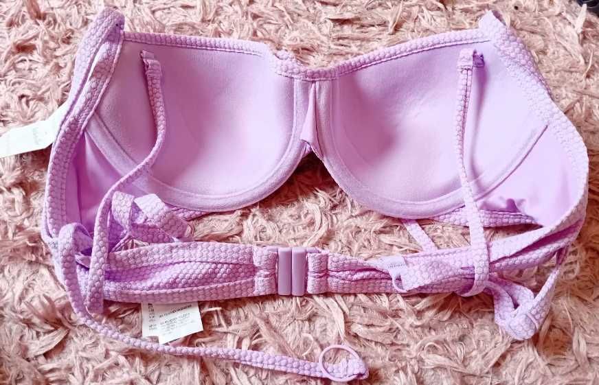 Чисто нов бански сутиен Hunkemoller - 75B