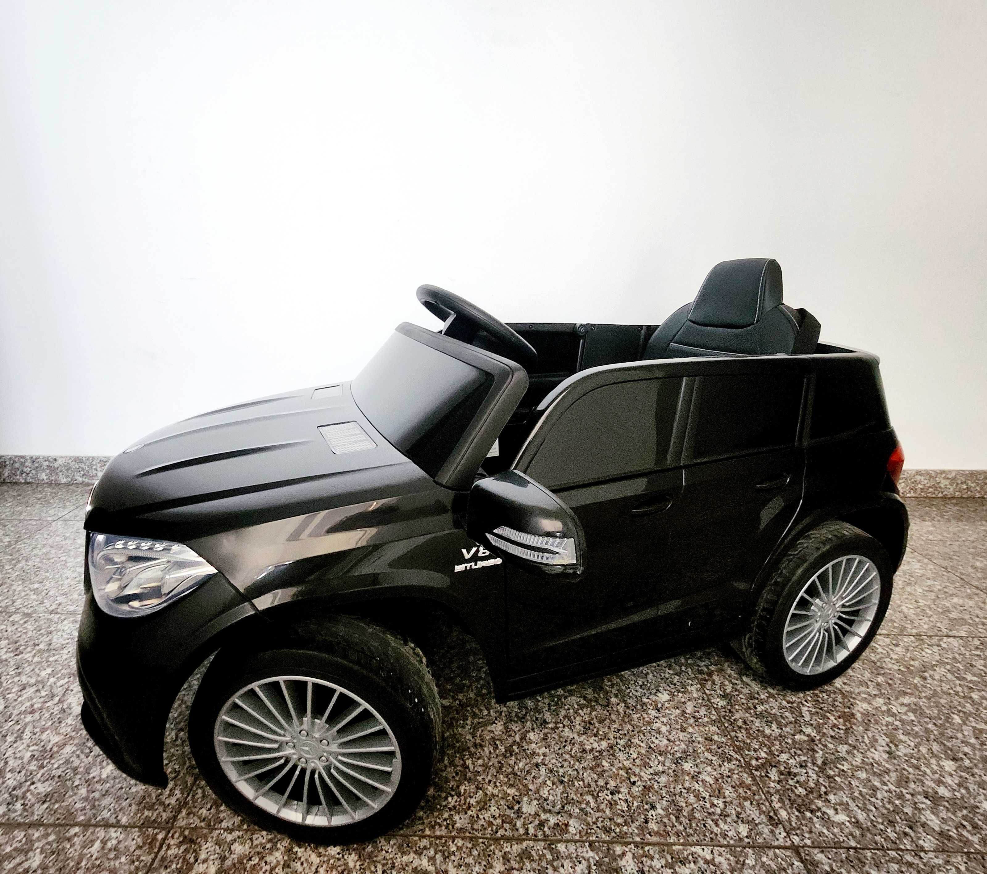 Акумулаторен джип Mercedes с дистанционно, меки гуми и кожена седалка