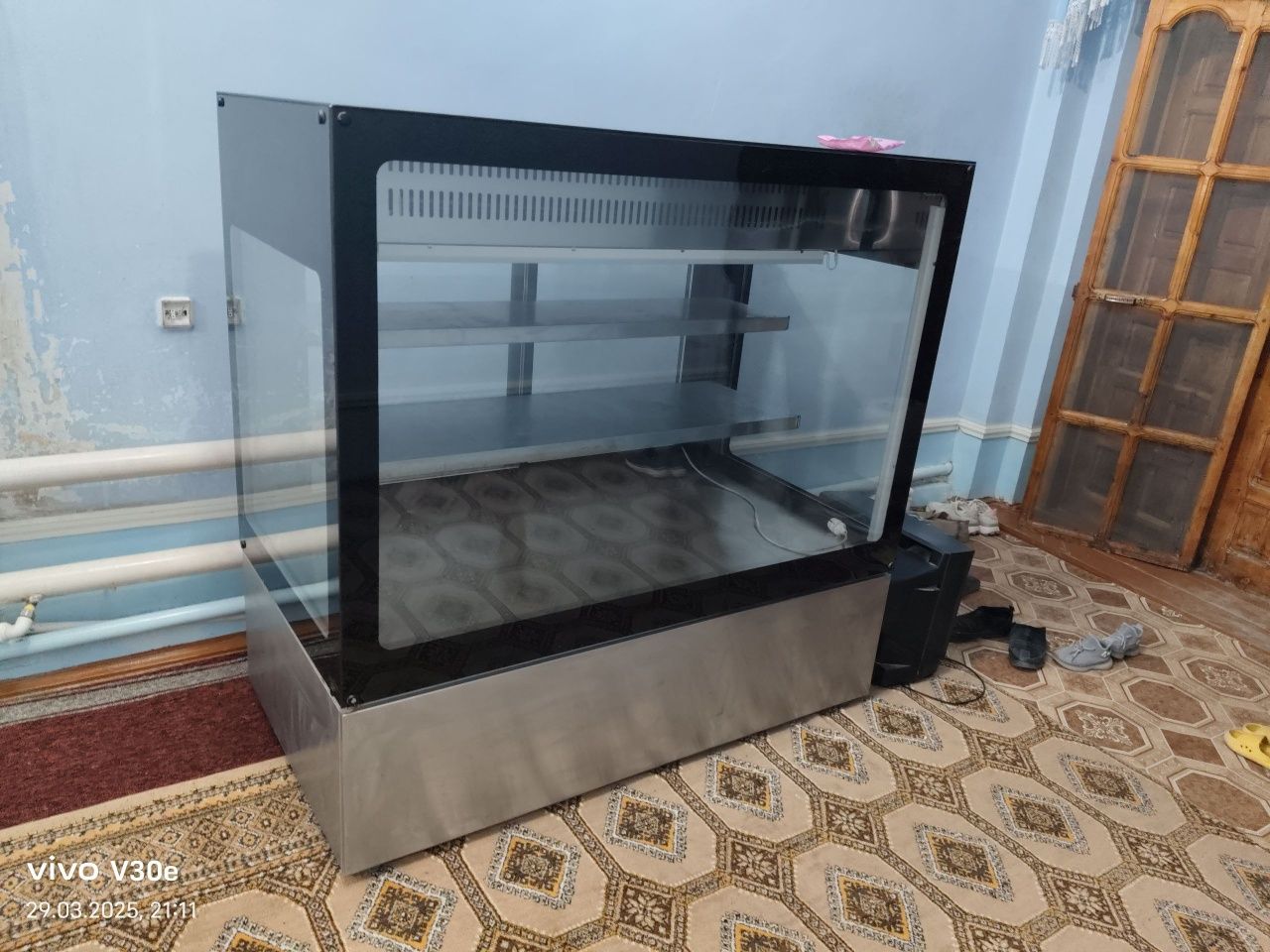 Холодильник новый