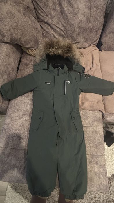 Детский зимний комбенизон в отдичном состоянии