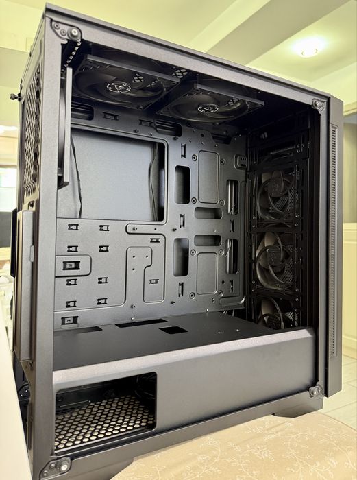 Carcasa PC DeepCool