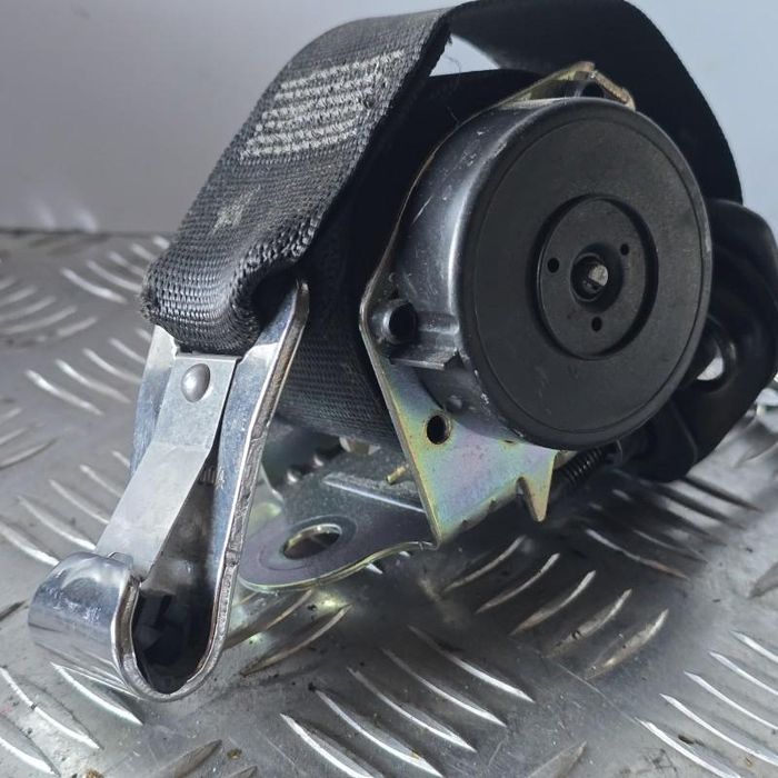 Centura de siguranta dreapta spate Opel Zafira B