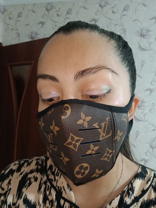 Маска стильнаяlv