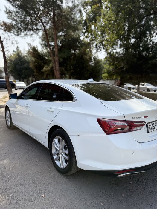 Malibu 2/4 mator primer qilingan 19500$