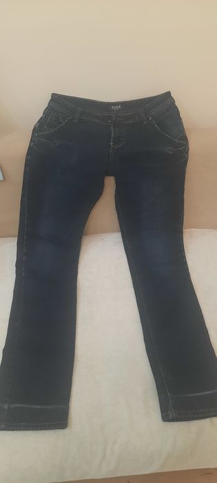 Продается джинсы