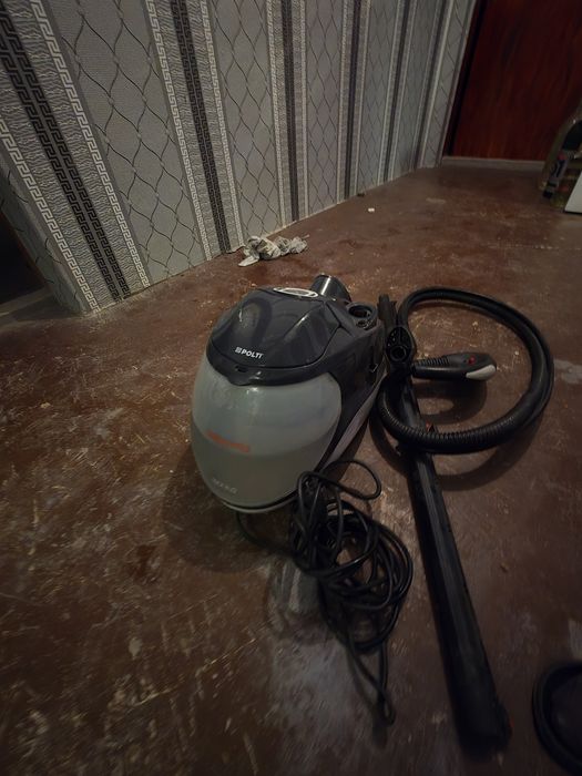 Професйонална  прахосмокачка на пара  пере 200 лв