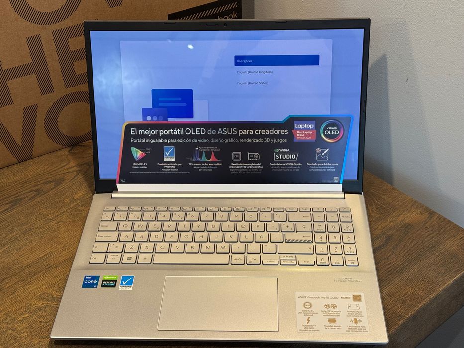 ASUS Vivobook Pro 15 OLED (K3500PC-OLED) – Чисто нов!