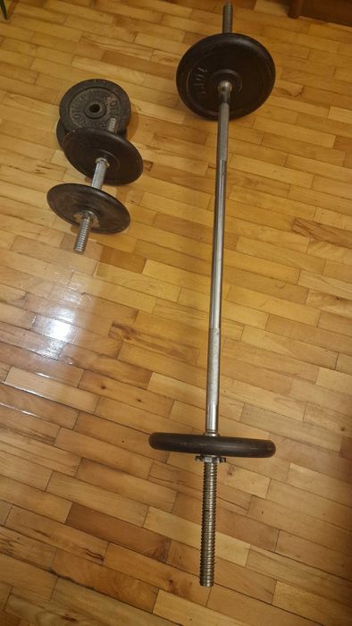 Прав лост дъмбел и тежести