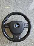 Vând volan BMW M pachet f10