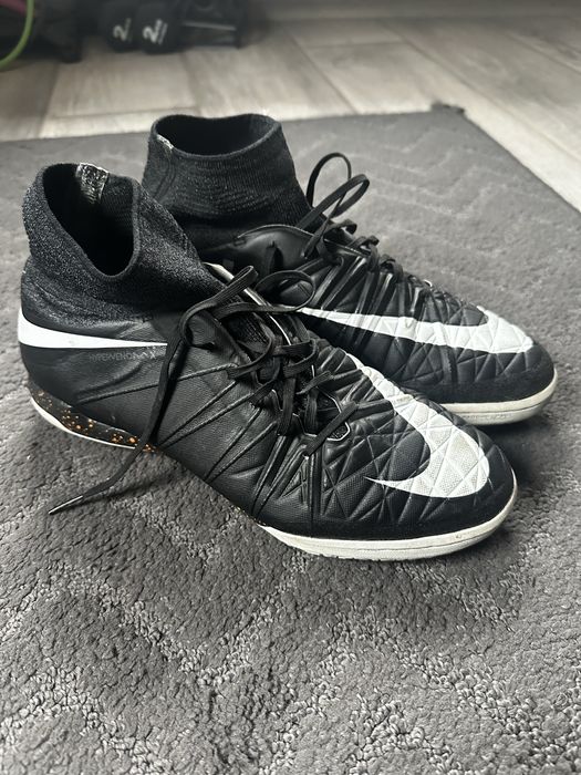 Стоножки Nike Hypervenom