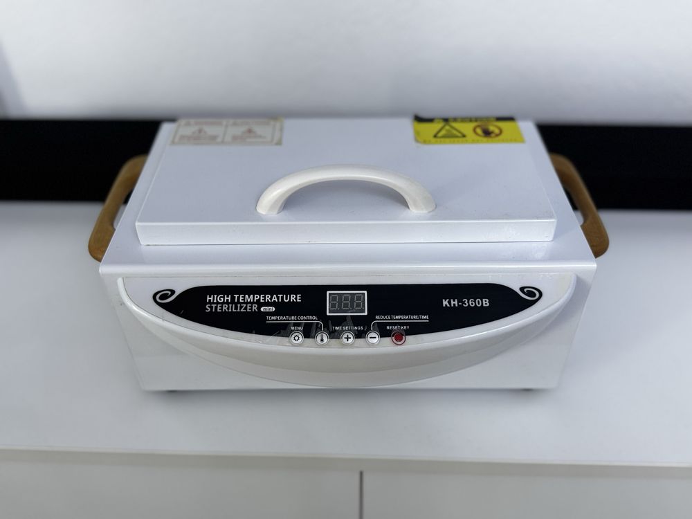 Sterilizator Pupinel Digital cu aer cald