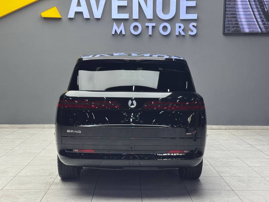 Продается новый Denza N9 PHEV