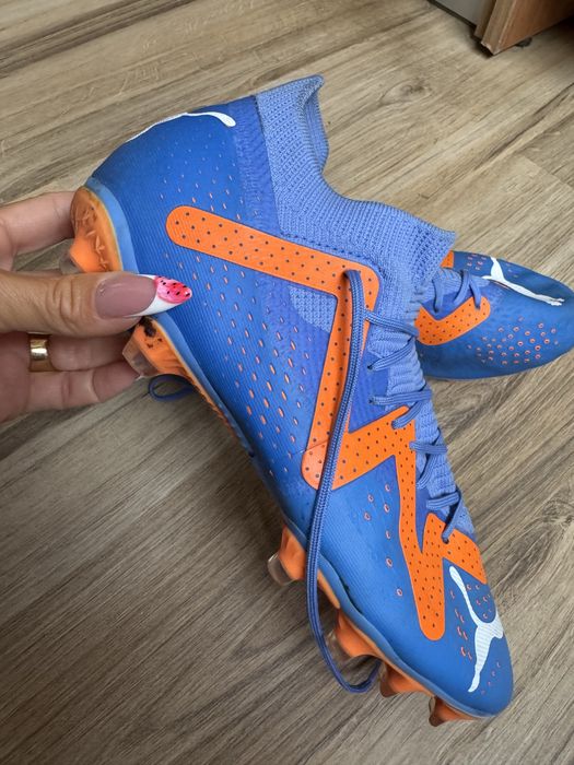 Оригинални футболни обувки сини PUMA Futurе FG/AG ! 41 н