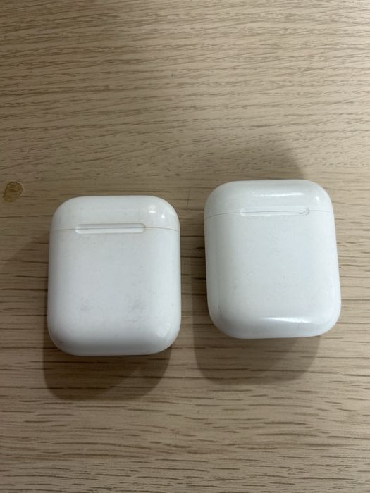Airpods 1 оригинальные, 2шт рабочие