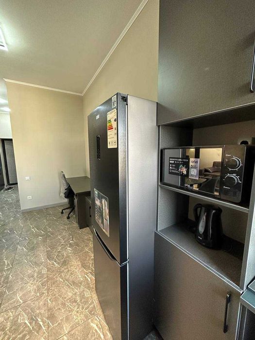 Очень хорошая  квартира без посредников! Махтумкули 99! Новостройка!