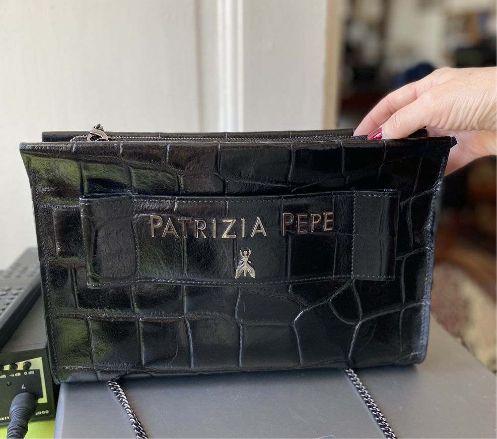 Кожен клъч/ чанта през рамо Patrizia Pepe