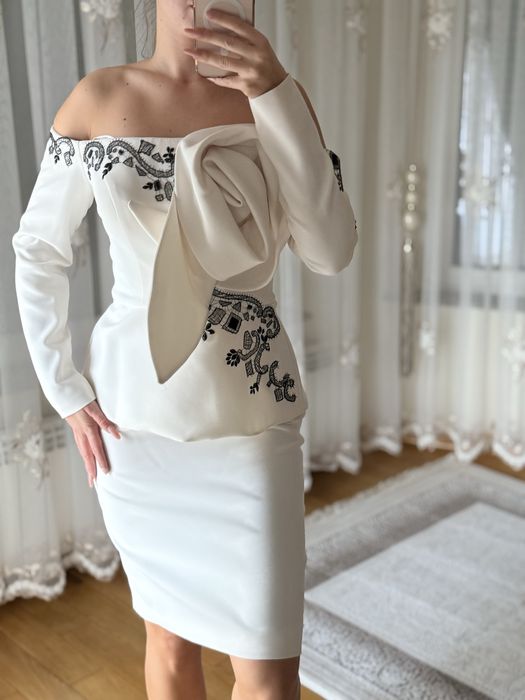 Costum gatti noli marimea 36