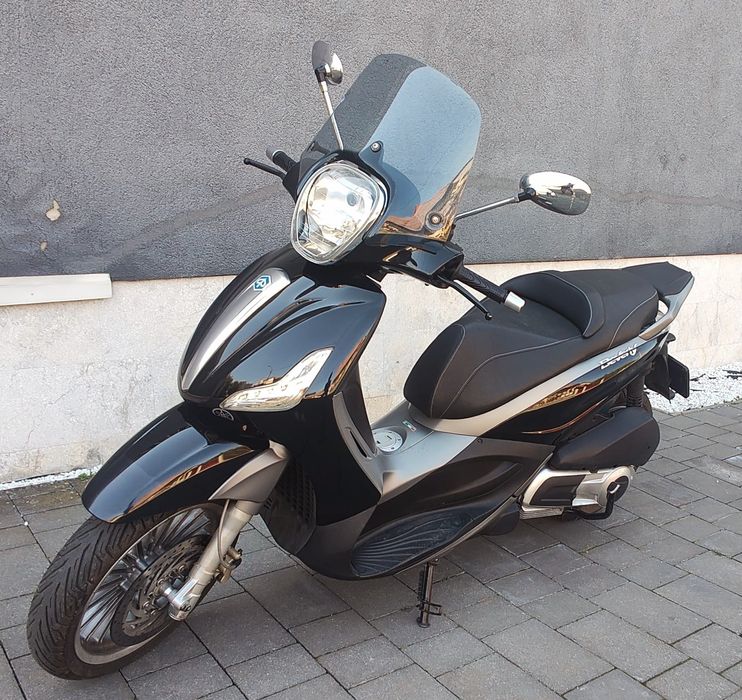 Scuter Piaggio Beverly 300